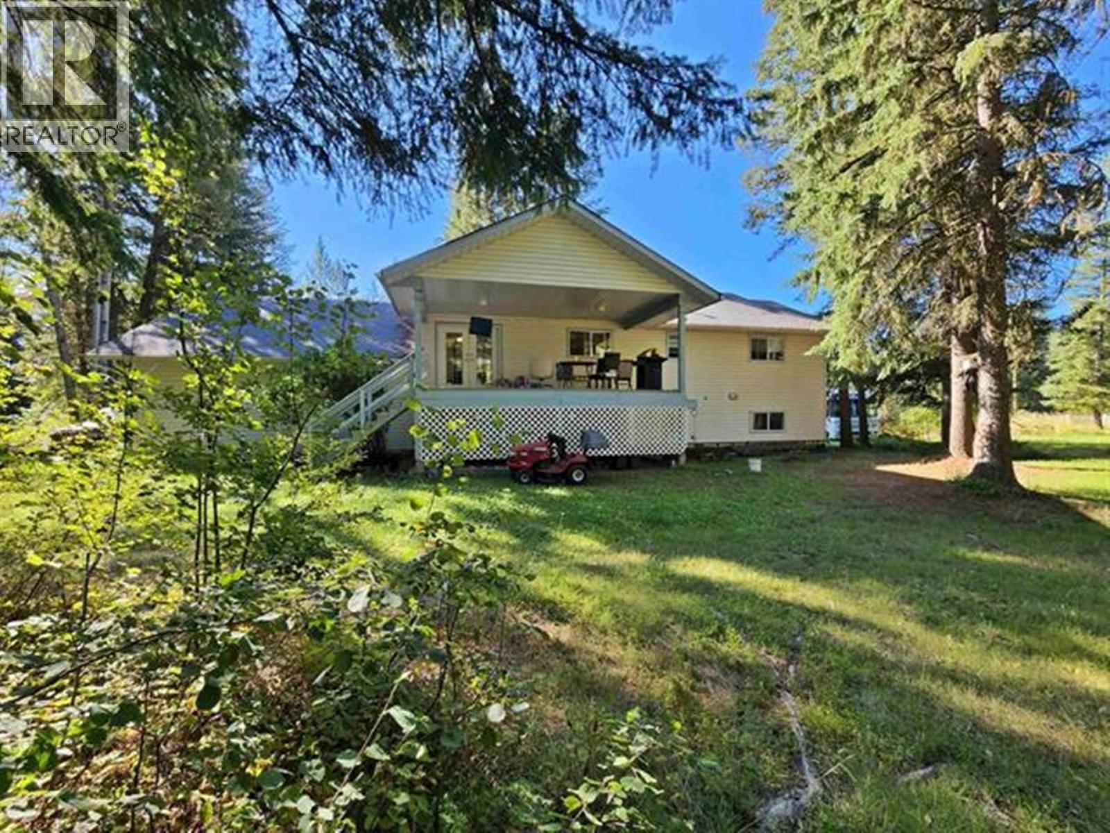 2711 ROBERTA ROAD, Quesnel