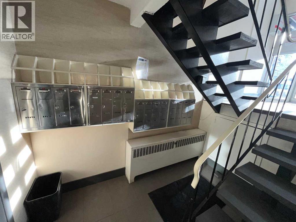 Single Family House for Sale in    Avenue SW Beltline Calgary 