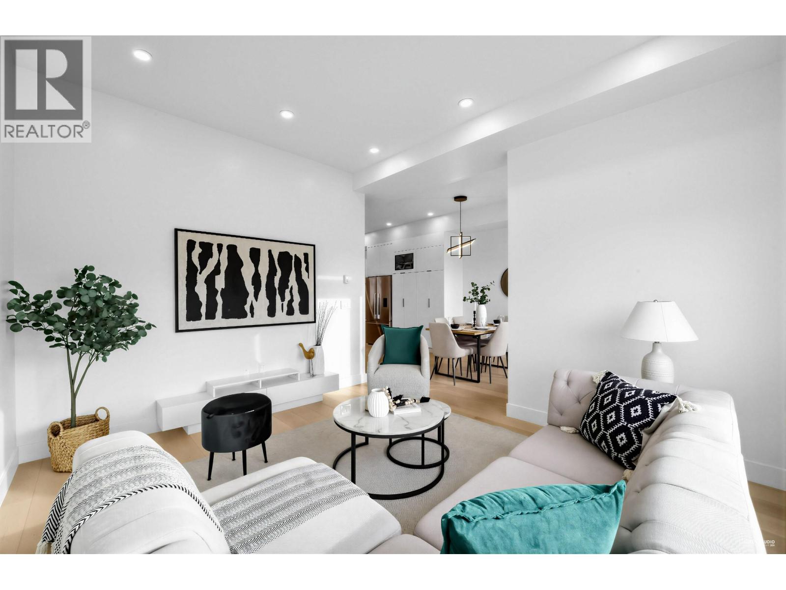 5605 RUMBLE STREET, Burnaby