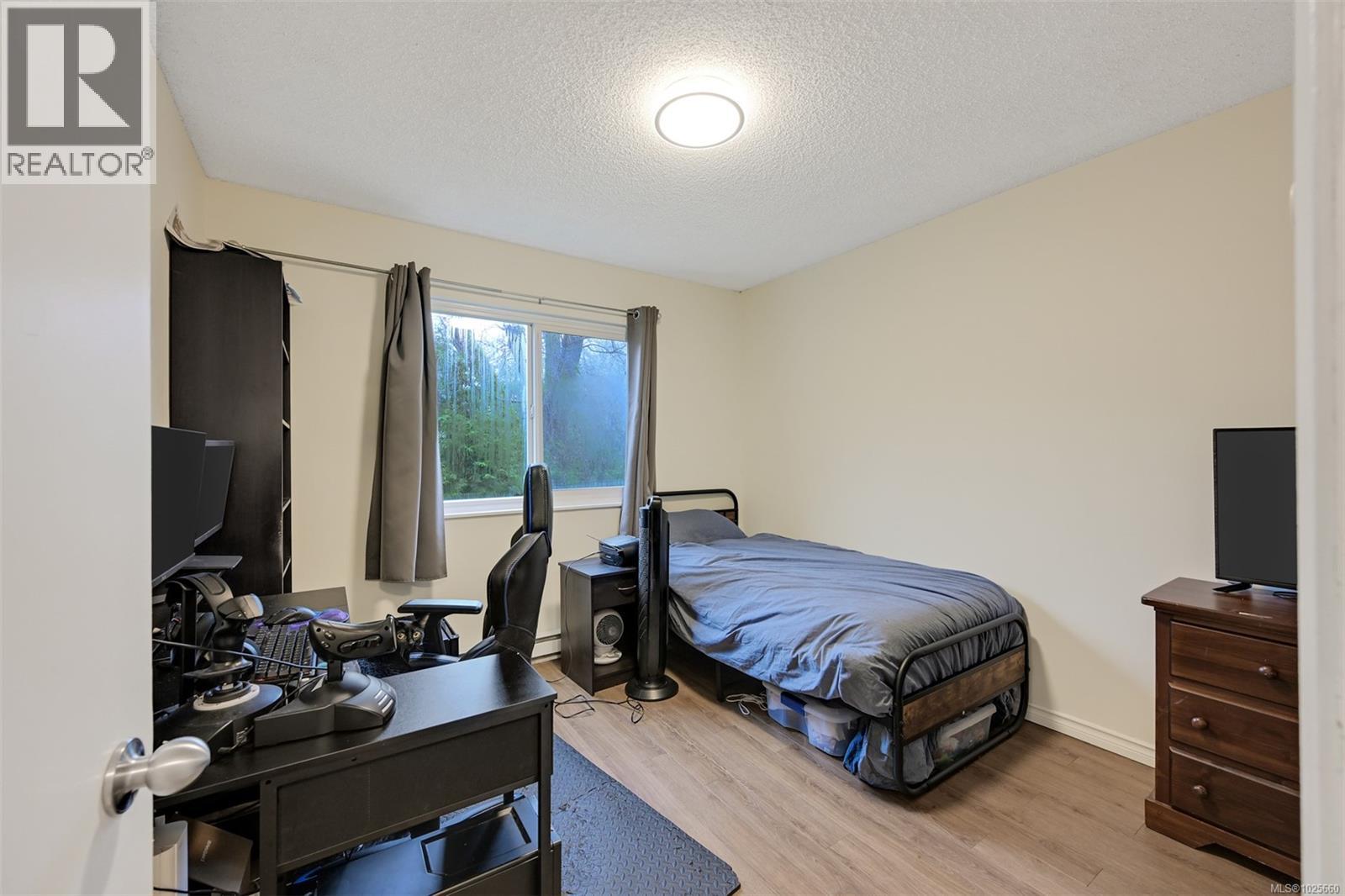 #203 625 Admirals Rd - 20