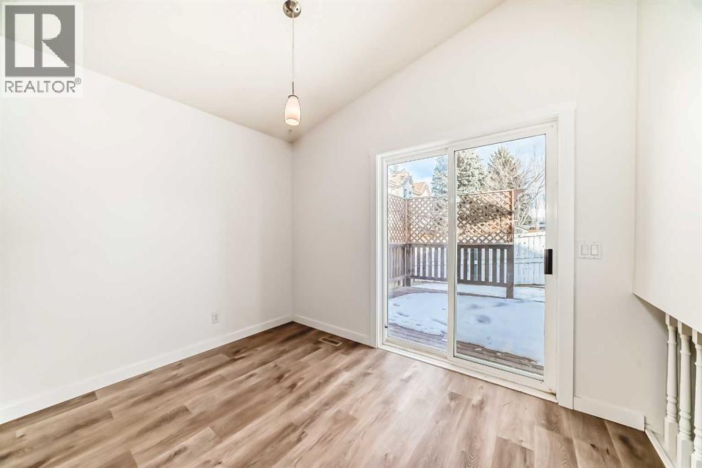 Single Family House 4 Level for Sale in  Shawbrooke Road SW Shawnessy Calgary 