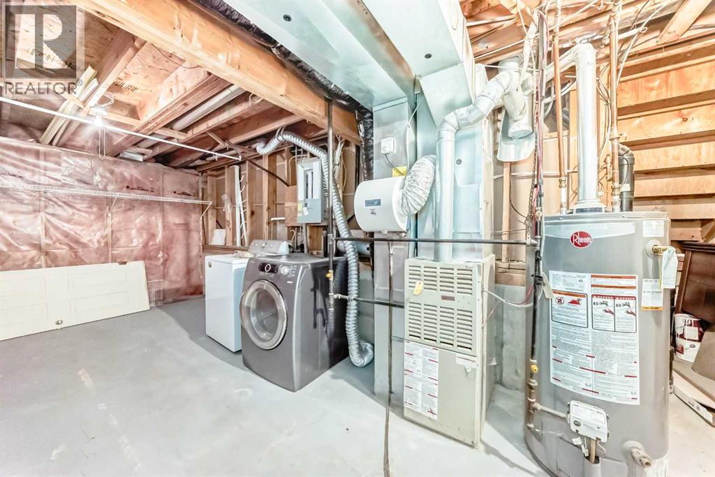 Single Family House 4 Level for Sale in  Shawbrooke Road SW Shawnessy Calgary 