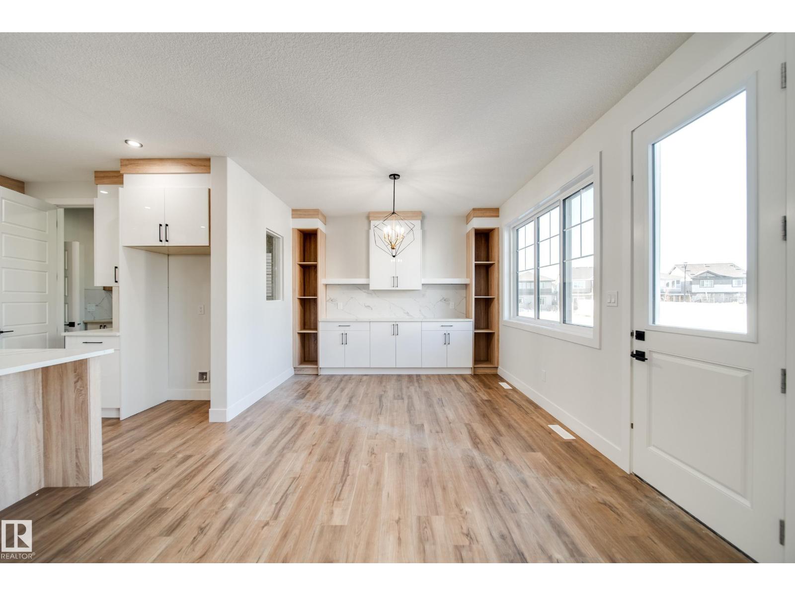 7156 177 AV NW - 14