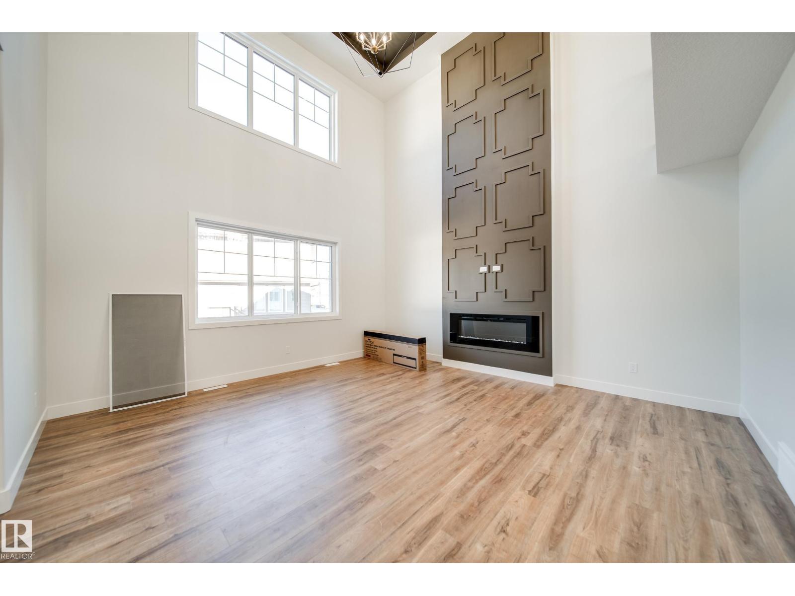 7156 177 AV NW - 15