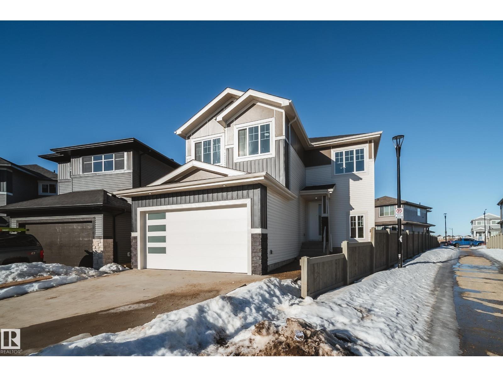 7156 177 AV NW - 2