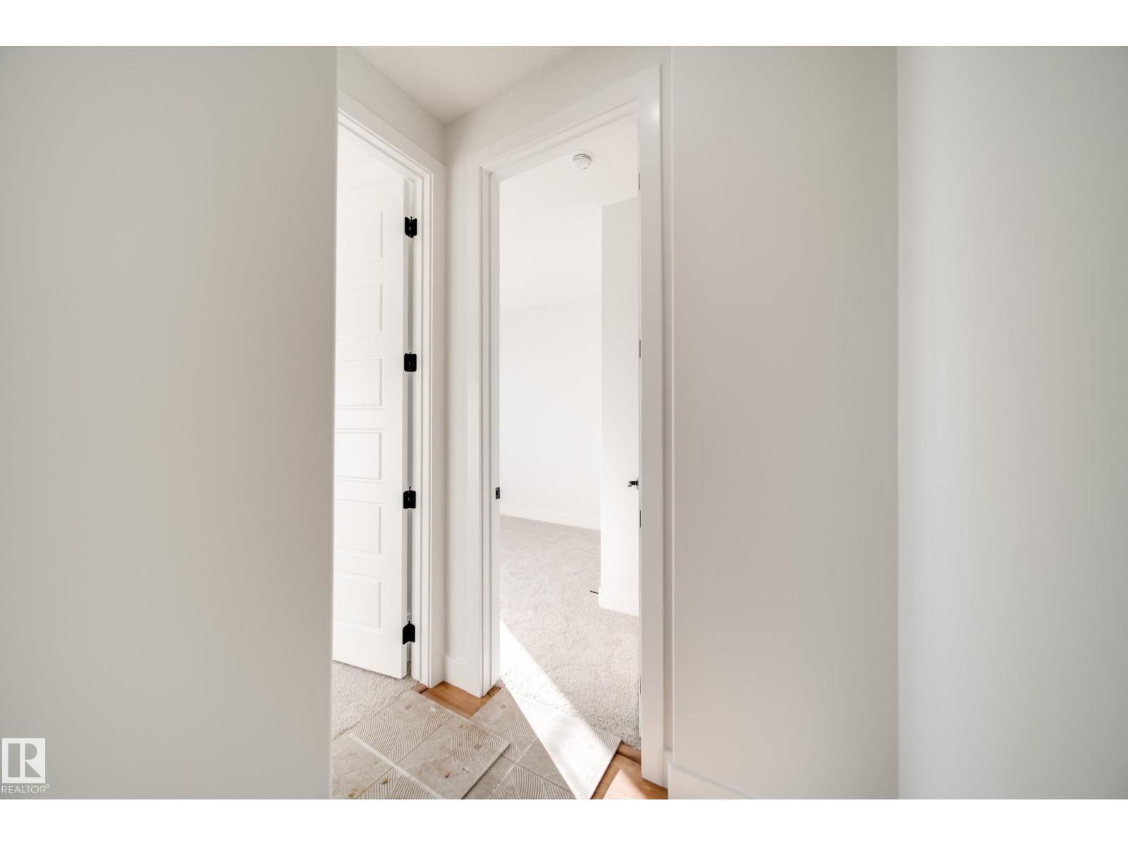 7156 177 AV NW - 28
