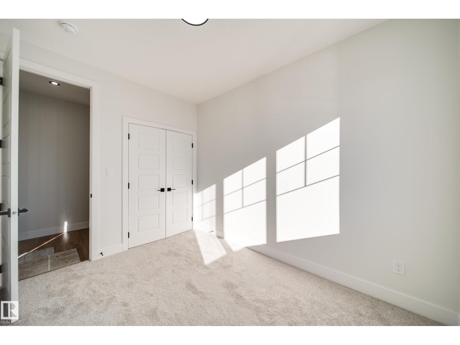 7156 177 AV NW - 30