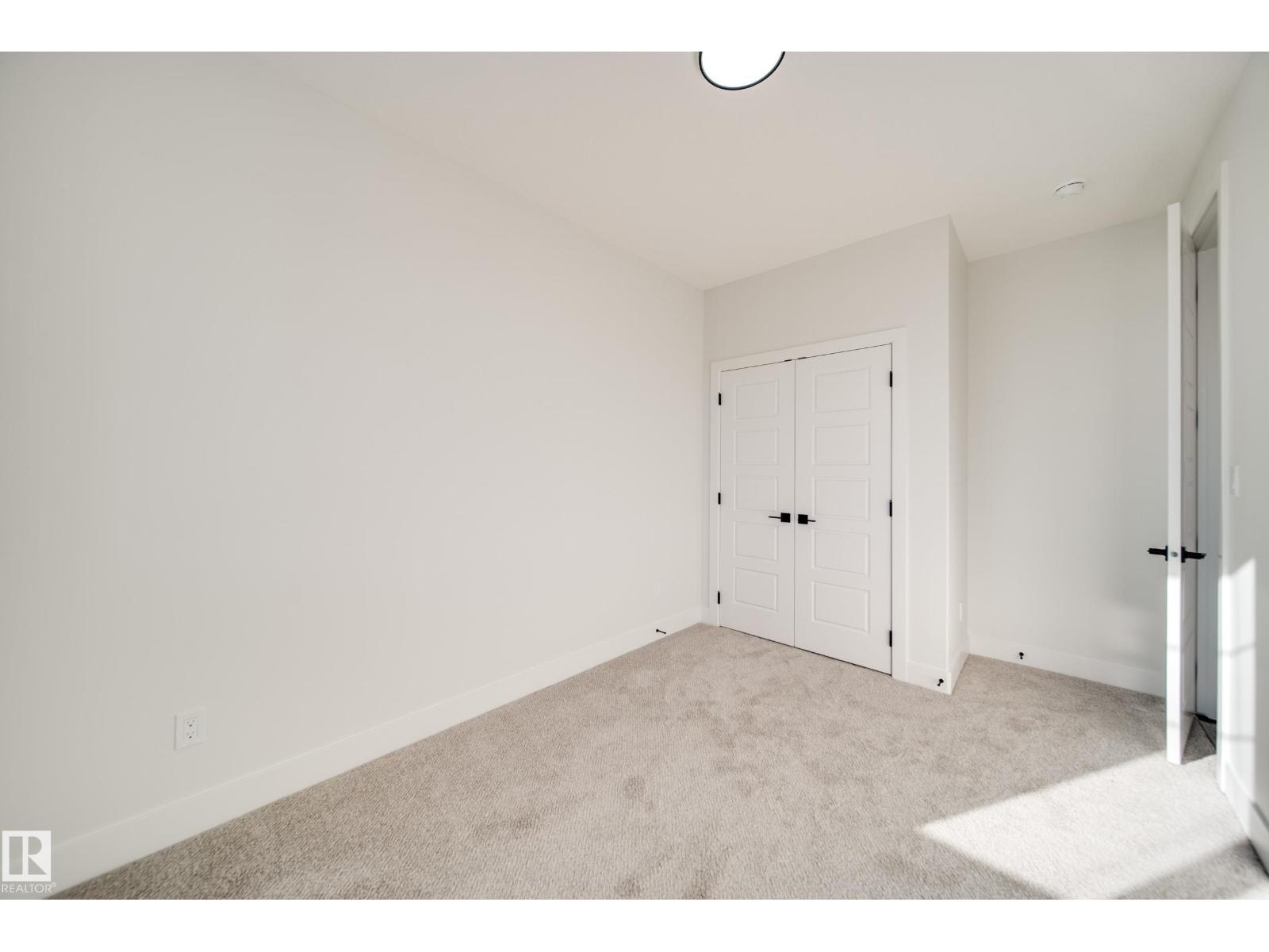 7156 177 AV NW - 32