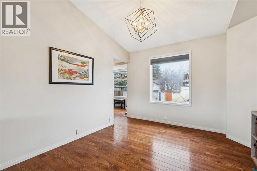 Single Family House for Sale in  Woodmark Crescent SW Woodbine Calgary 