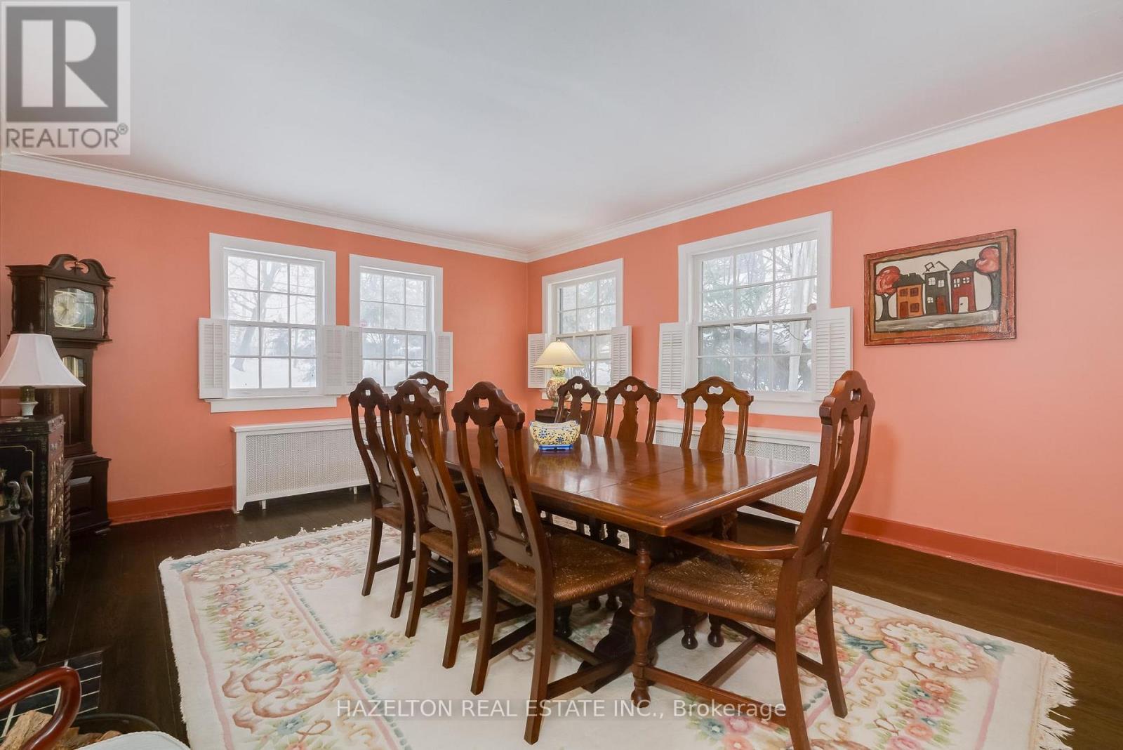 50 BUCKINGHAM AVENUE - 12