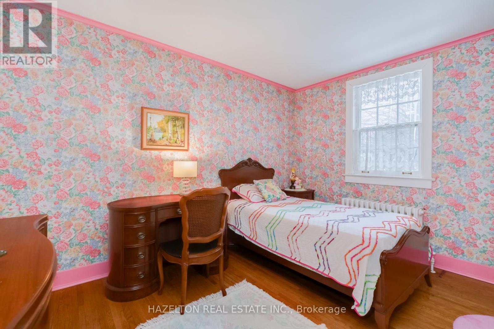 50 BUCKINGHAM AVENUE - 21