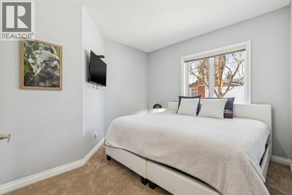 Single Family House for Sale in   Bonaventure Drive SE Lake Bonavista Calgary 