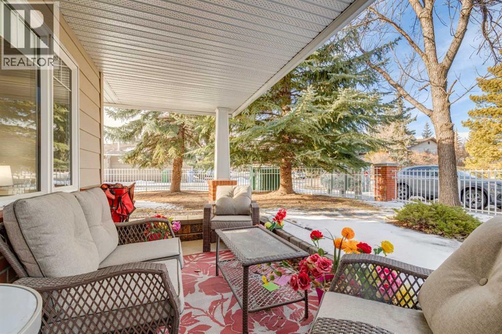 Single Family House for Sale in   Bonaventure Drive SE Lake Bonavista Calgary 