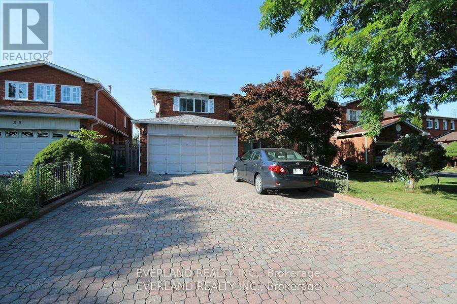 87 KYLA CRESCENT - 34