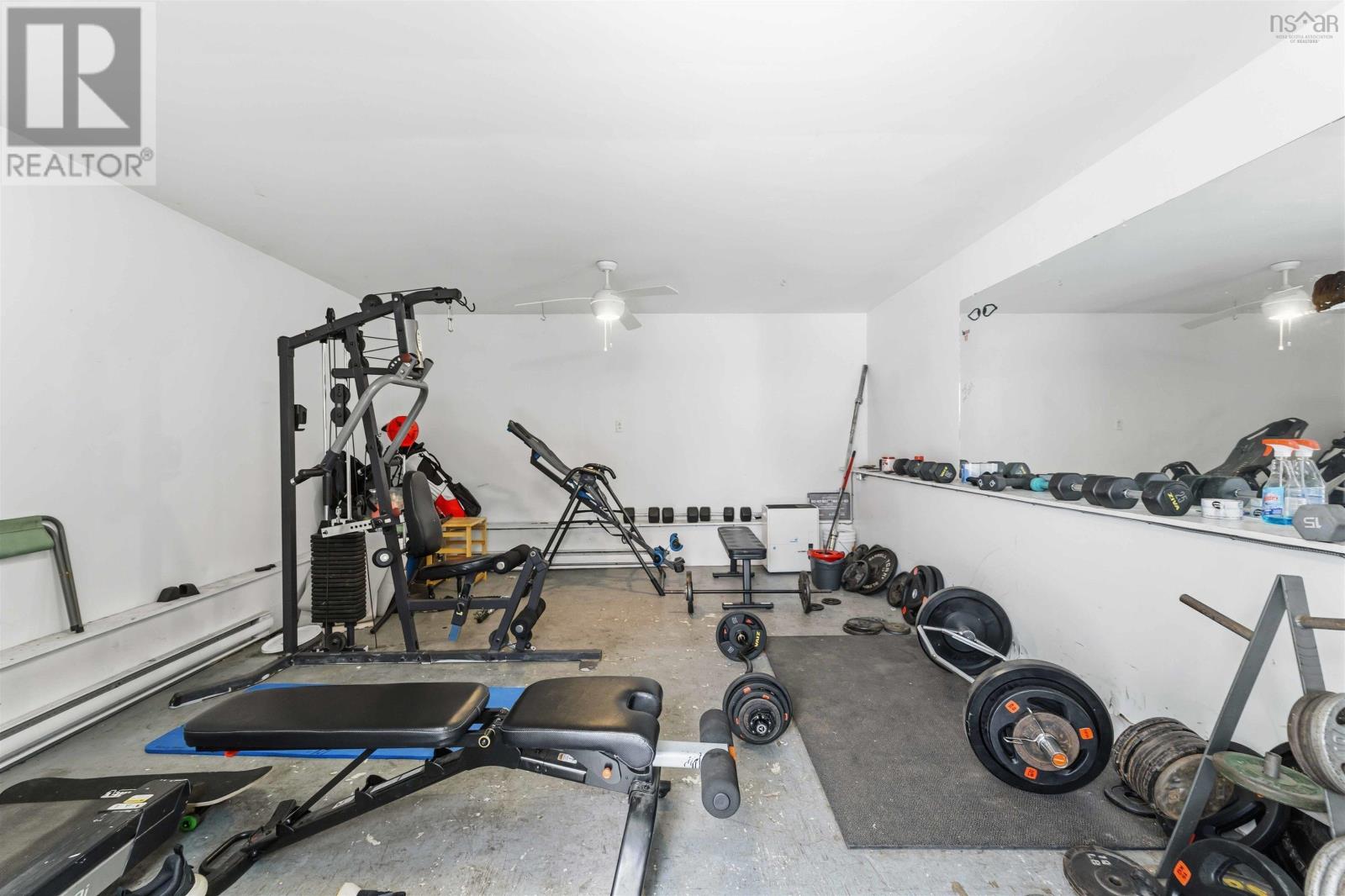 Property 16 of 21 of 722 Highway 1