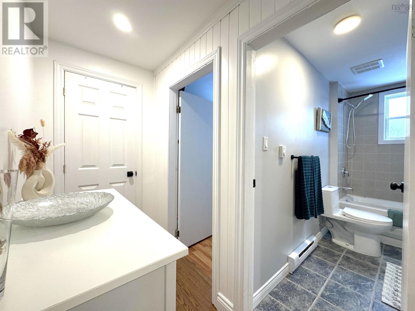 Property 16 of 37 of 35 Ocean View