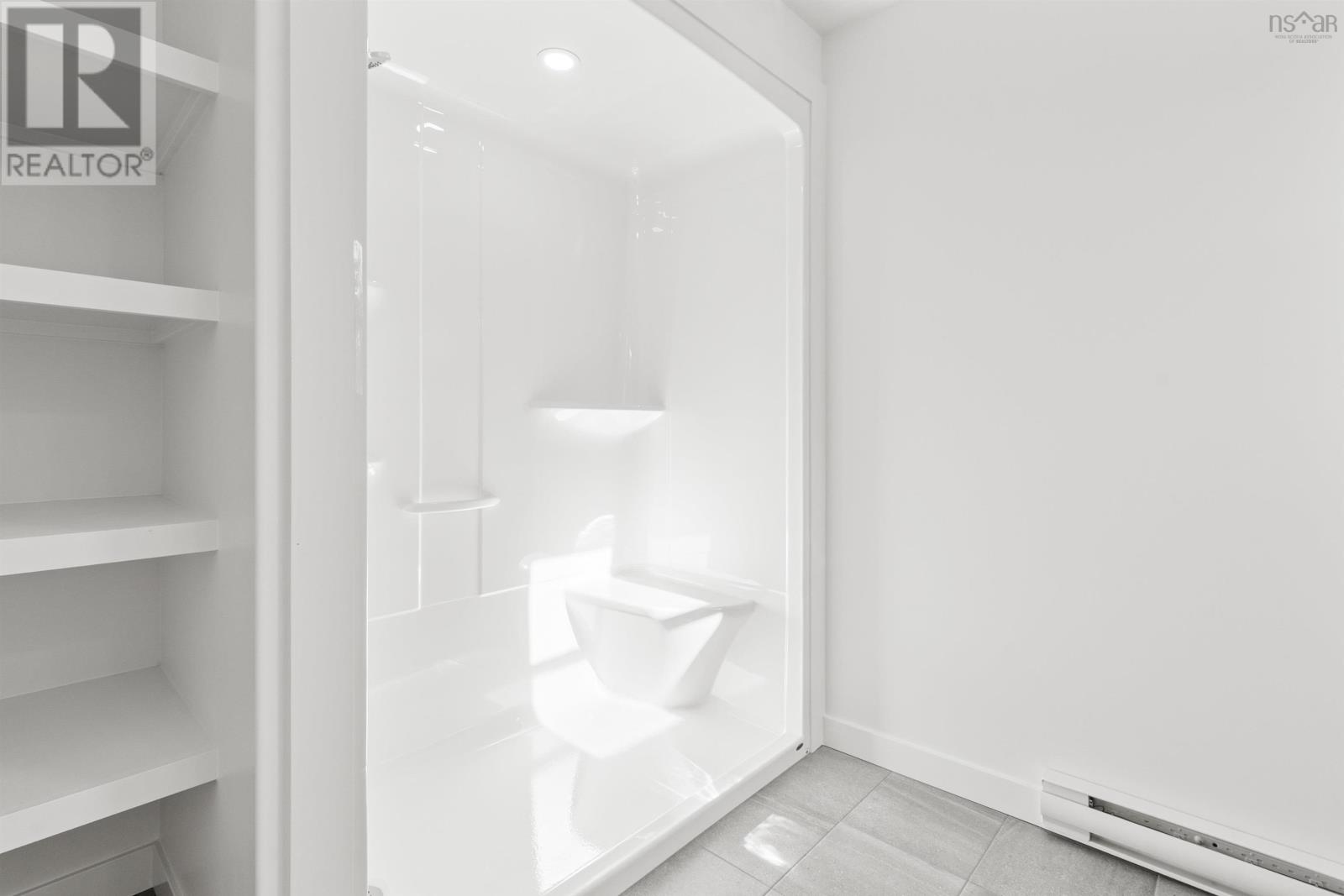 Property 19 of 39 of SMD-5A 42 Simona Drive