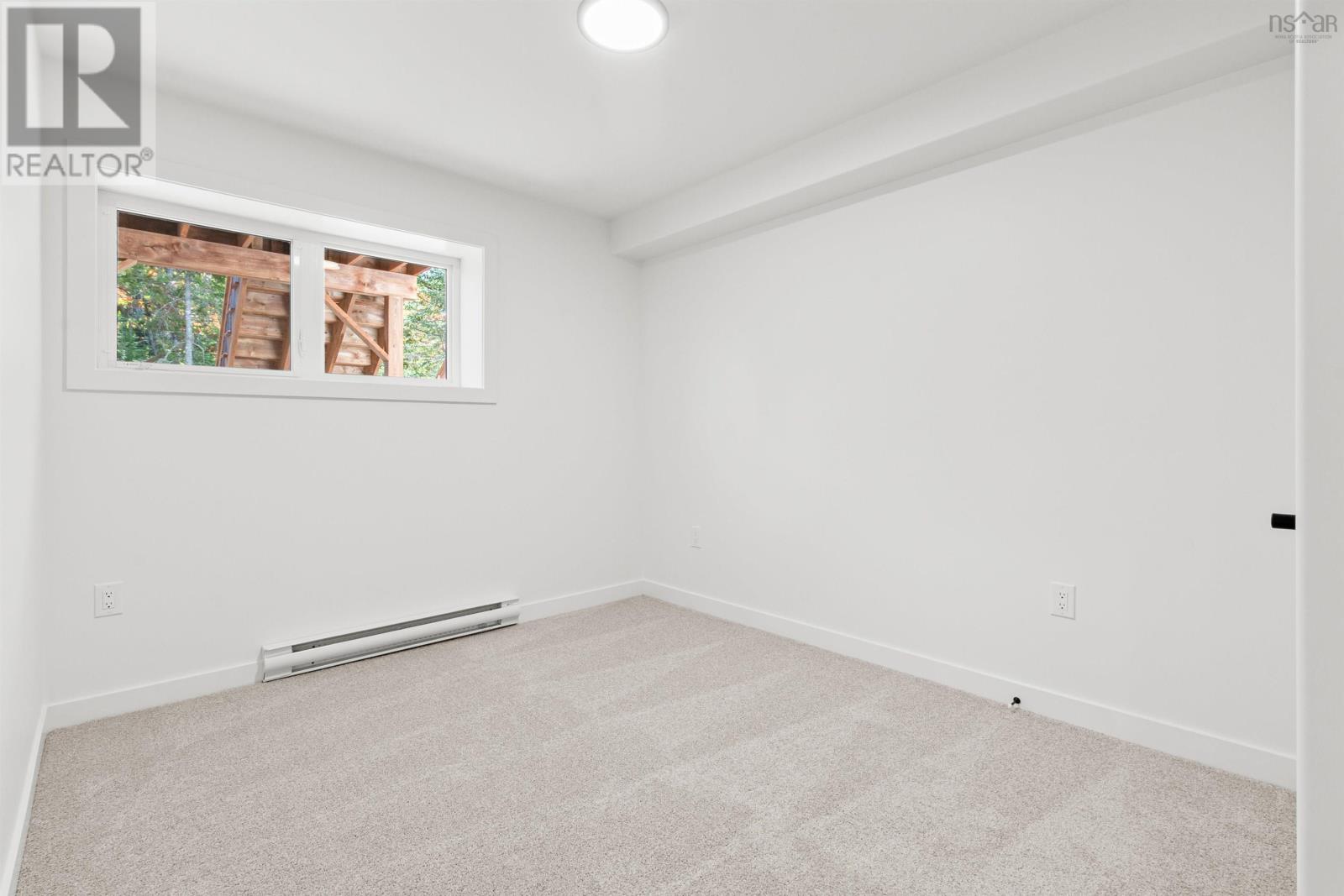 Property 31 of 39 of SMD-5A 42 Simona Drive