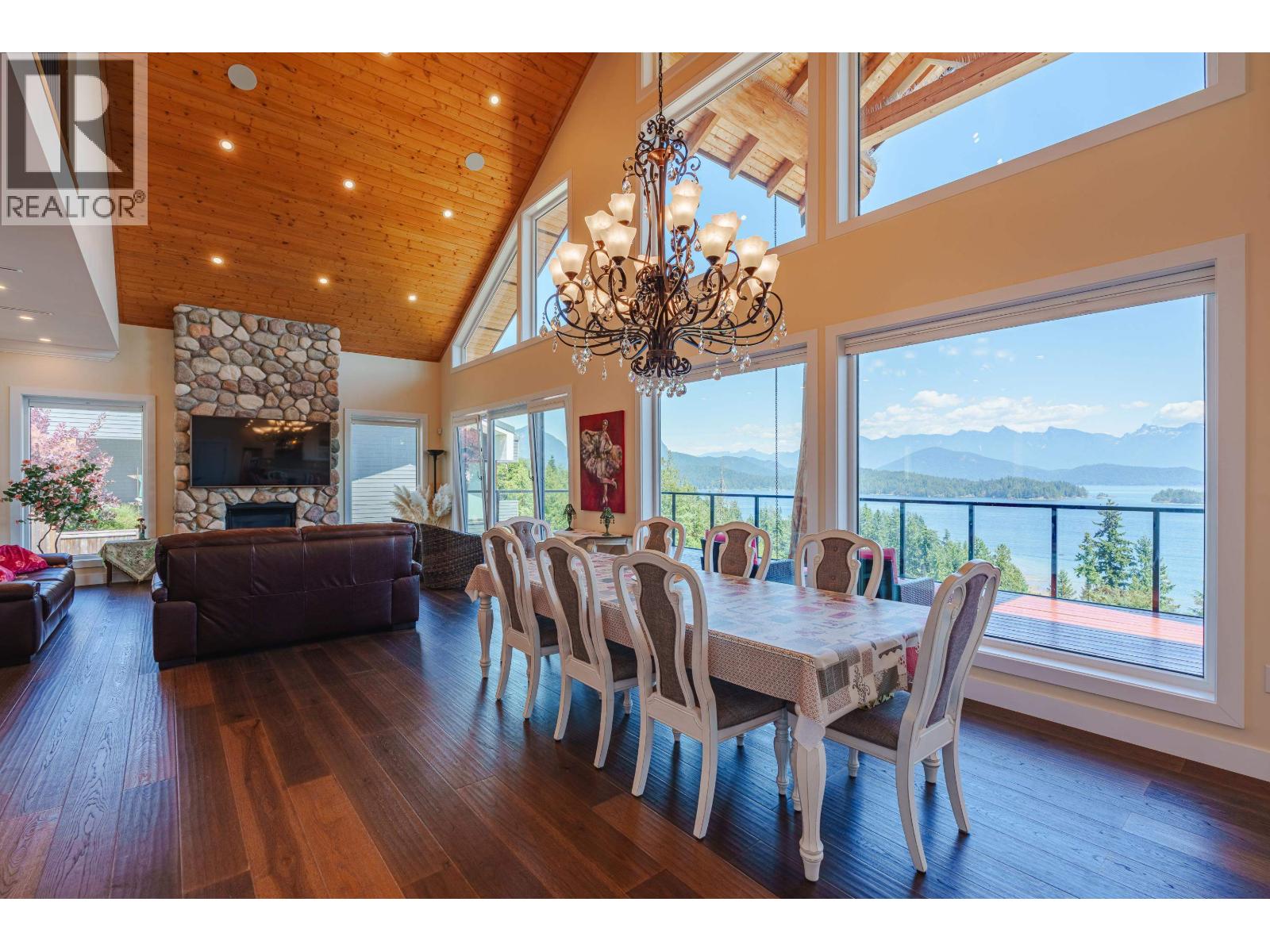 1246 ST ANDREWS ROAD, Gibsons