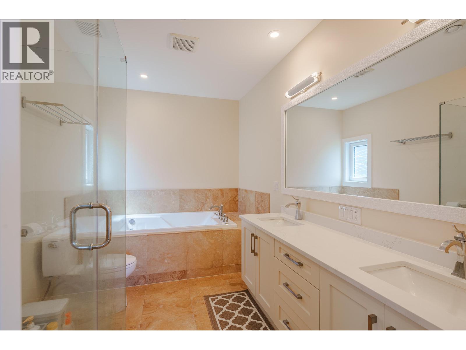 1246 ST ANDREWS ROAD, Gibsons