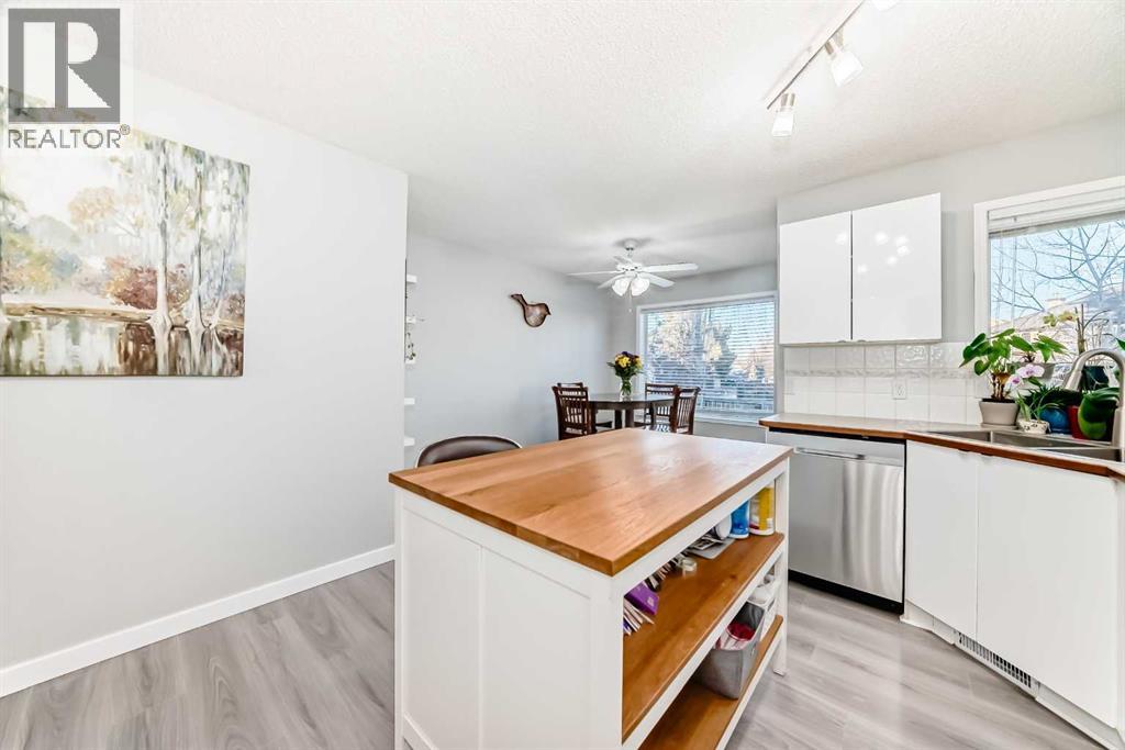 Single Family House 3 Level for Sale in  Tuscany Way NW Tuscany Calgary 