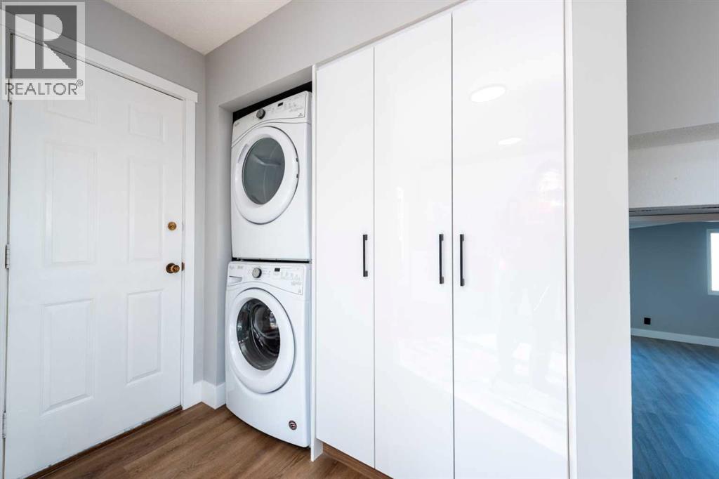 Single Family House 4 Level for Sale in  Martingrove Court NE Martindale Calgary 