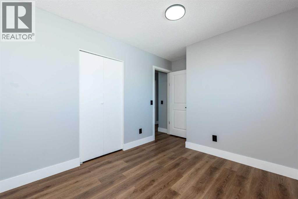 Single Family House 4 Level for Sale in  Martingrove Court NE Martindale Calgary 