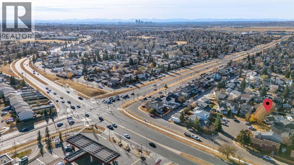 Single Family House 4 Level for Sale in  Martingrove Court NE Martindale Calgary 