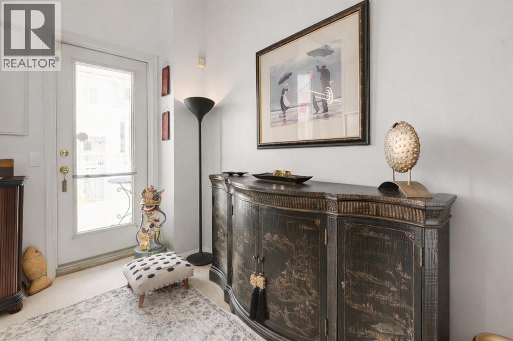 Single Family House 4 Level for Sale in  Hawkstone Manor NW Hawkwood Calgary 