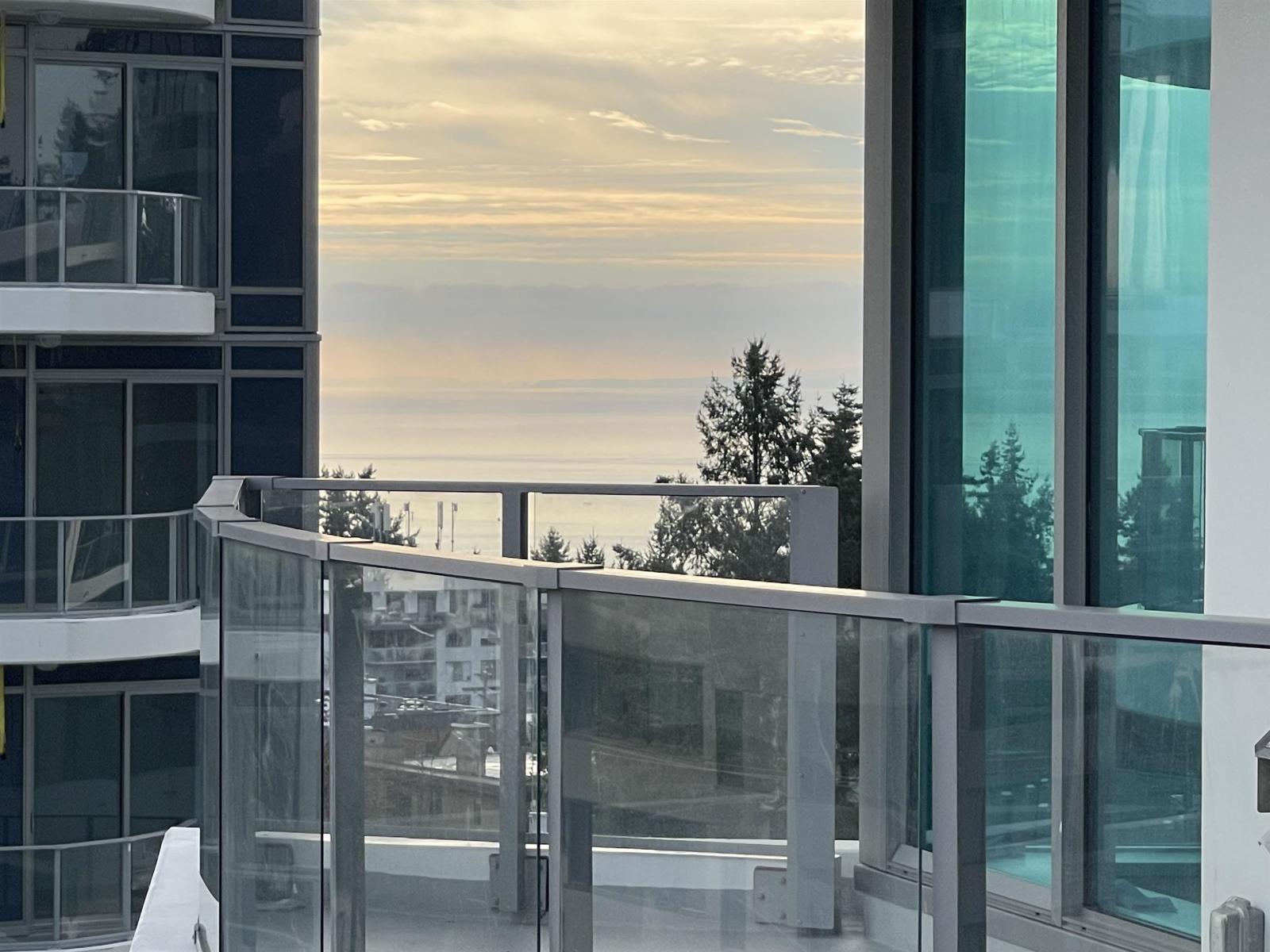 602 1501 FOSTER STREET, White Rock