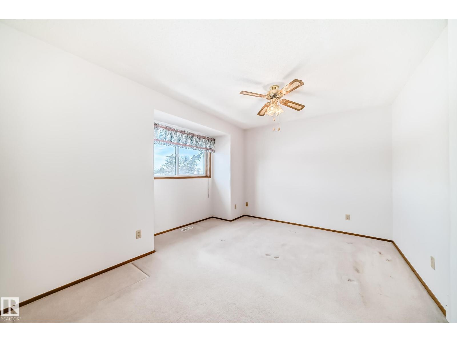 #108 1 ABERDEEN WY, Stony Plain