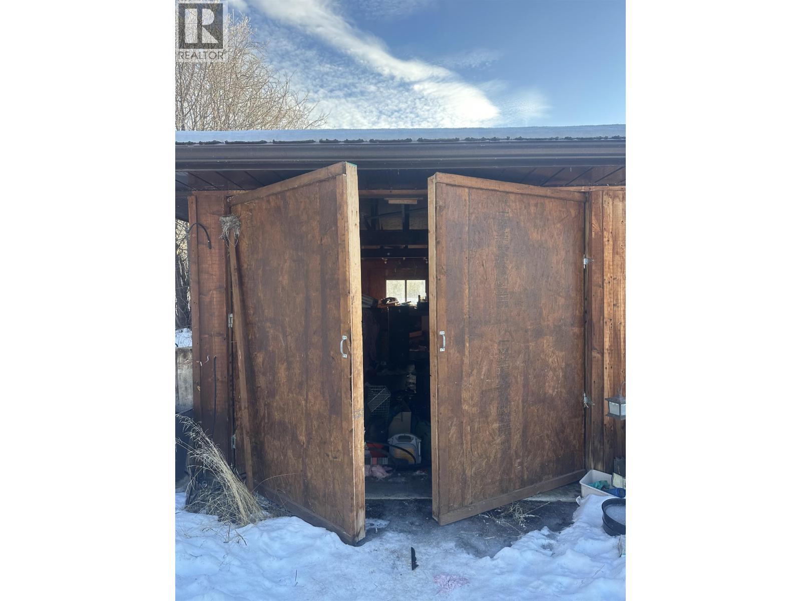 12539 S 27 HIGHWAY - 13