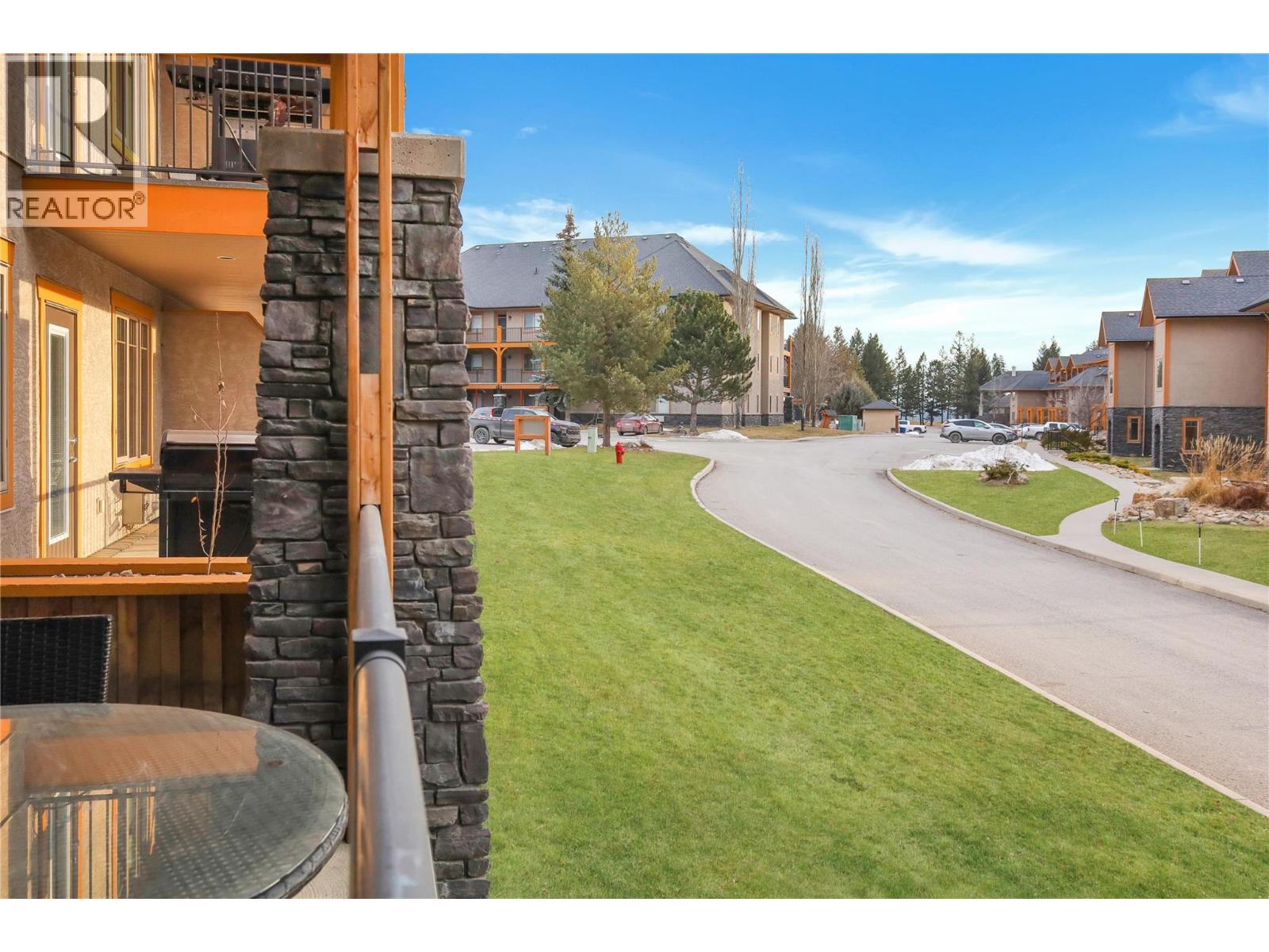 700 BIGHORN Boulevard Unit# 715 F, Radium Hot Springs