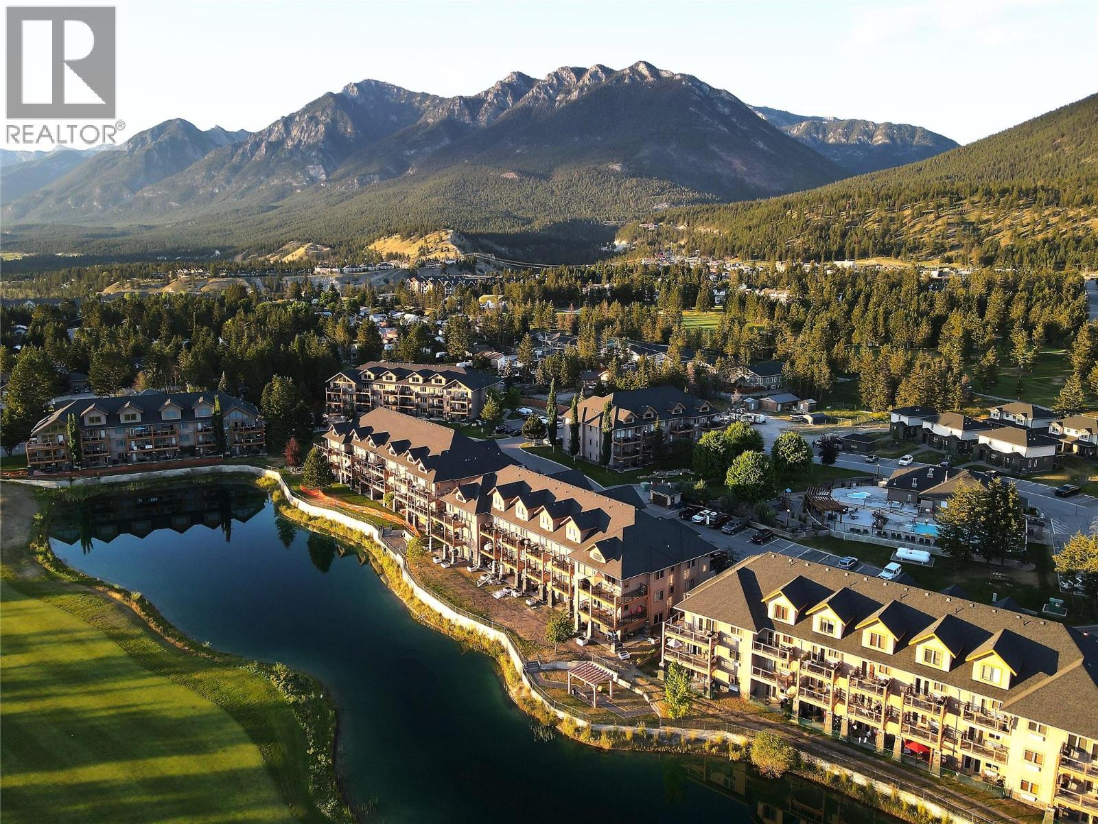 700 BIGHORN Boulevard Unit# 715 F, Radium Hot Springs