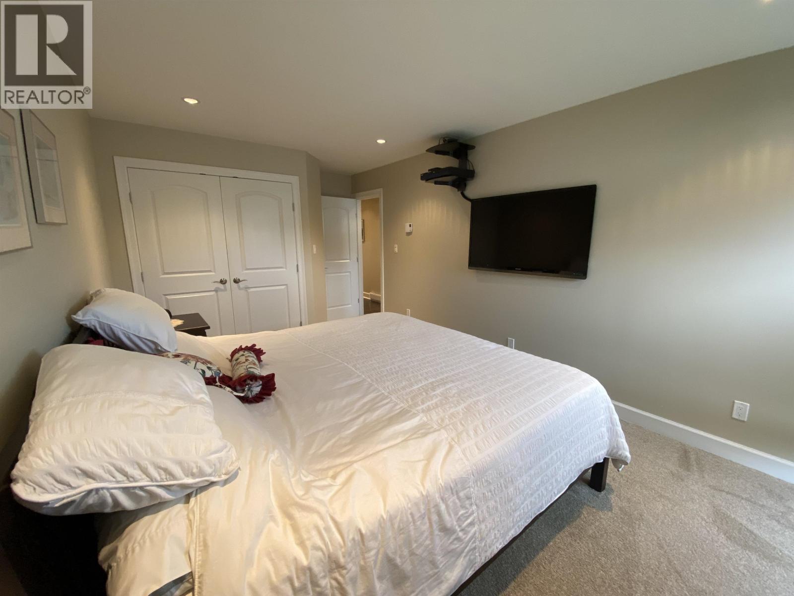 310 840 PRINCE RUPERT BOULEVARD