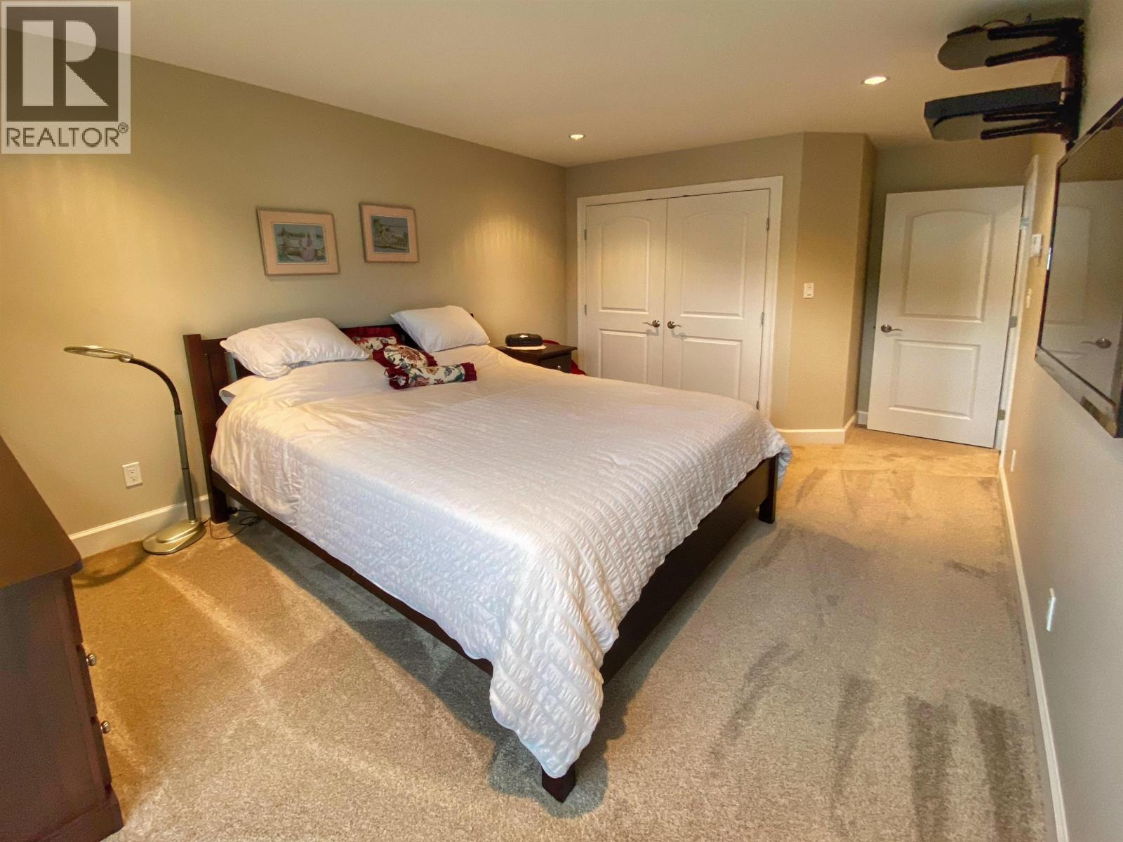 310 840 PRINCE RUPERT BOULEVARD