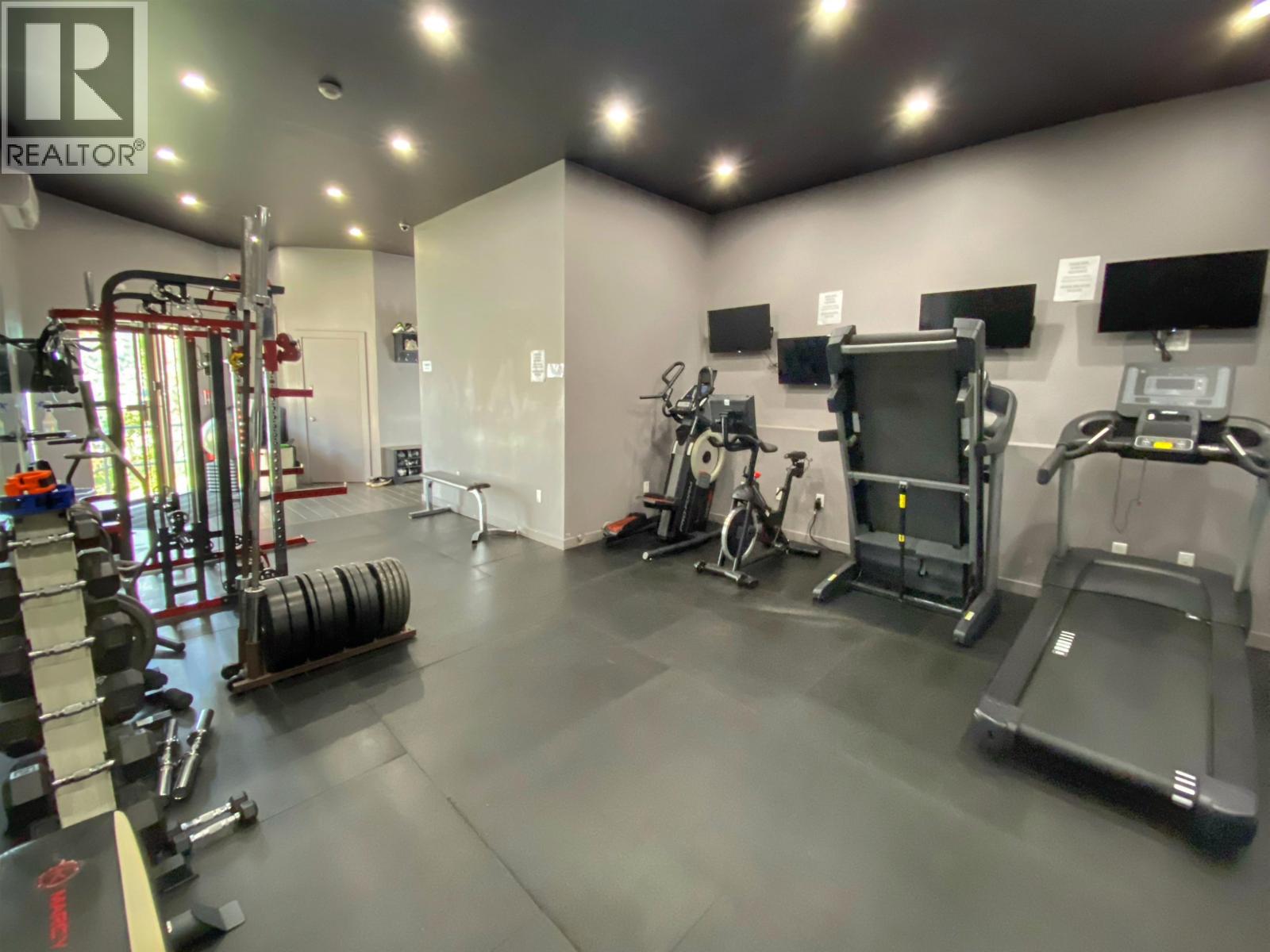 310 840 PRINCE RUPERT BOULEVARD