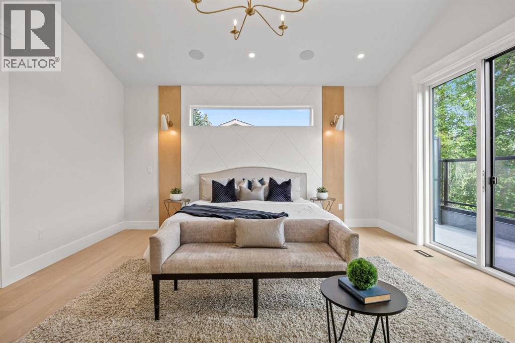 Single Family House for Sale in  Vardana Place NW Varsity Calgary 