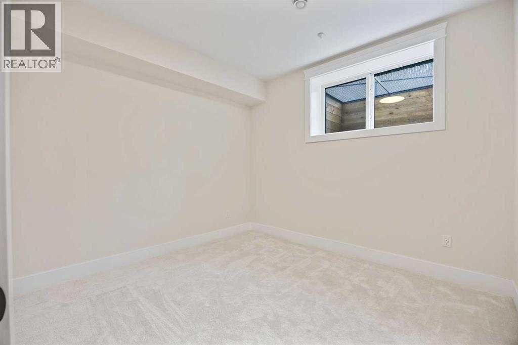 Single Family House for Sale in  Vardana Place NW Varsity Calgary 