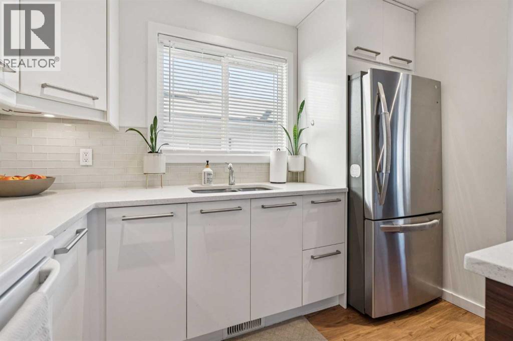 Single Family House Bi-level for Sale in  Tararidge Close NE Taradale Calgary 