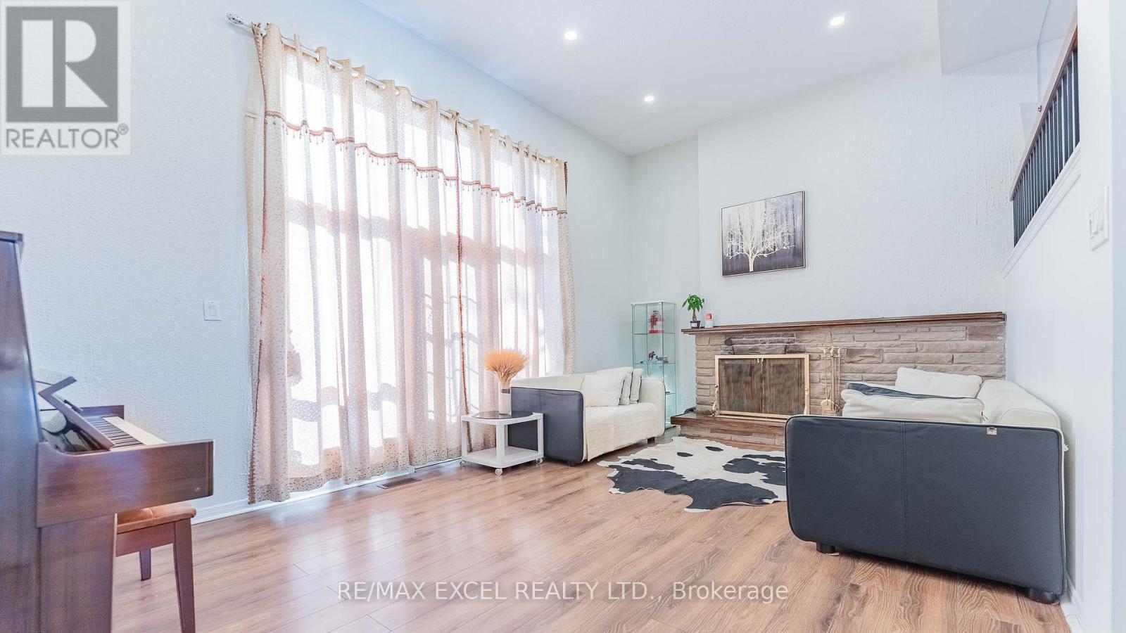 1 - 20 CROCKAMHILL DRIVE - Photo 4 of 32, Toronto (Agincourt North), Ontario