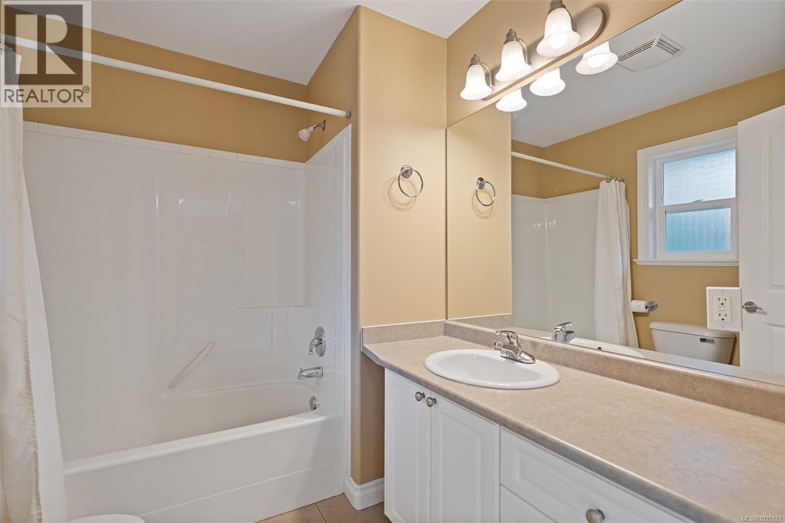  3273 Rutledge Street, Saanich