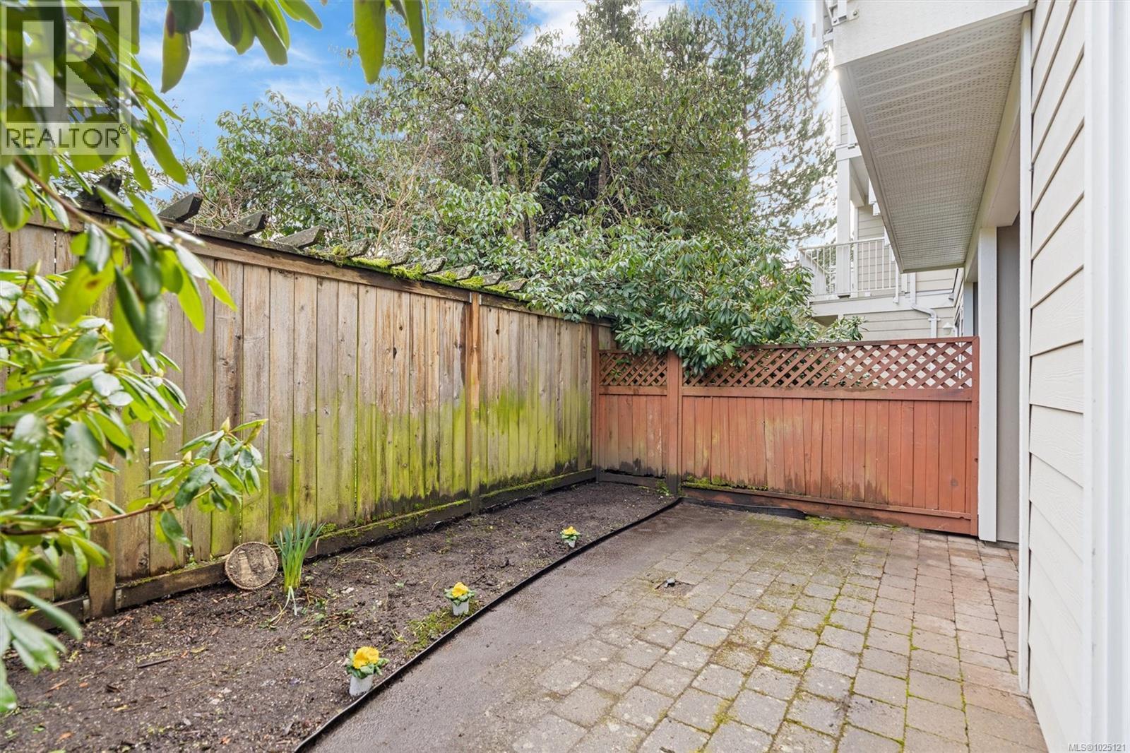  3273 Rutledge Street, Saanich
