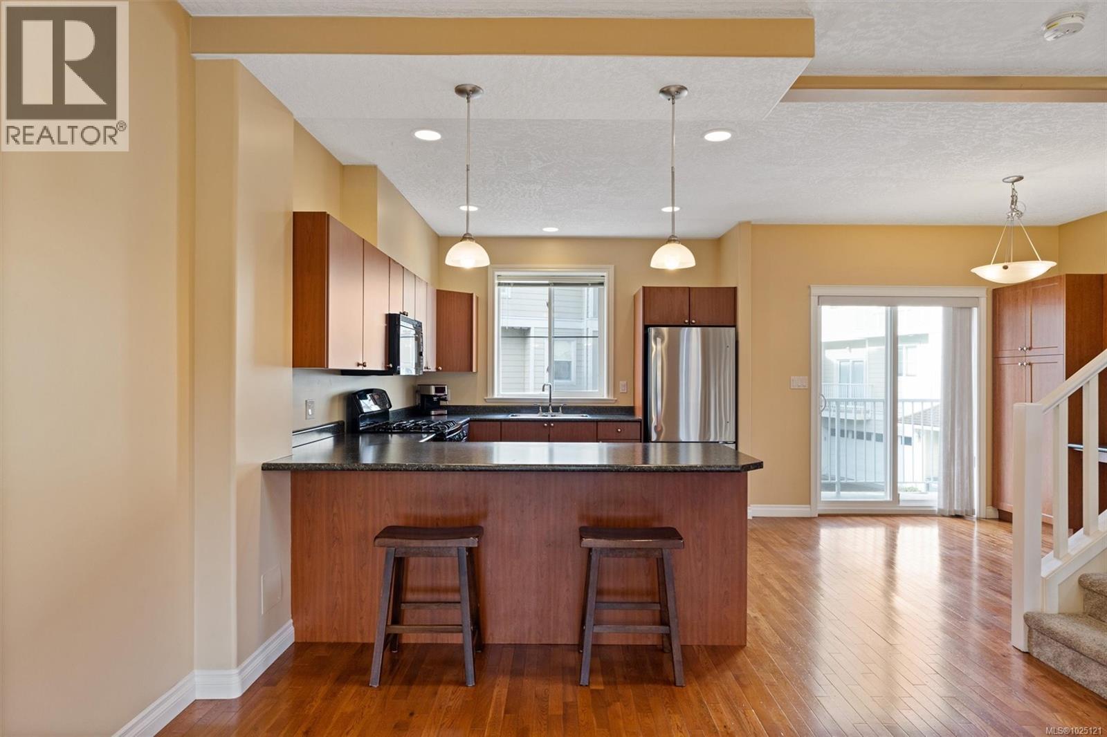  3273 Rutledge Street, Saanich