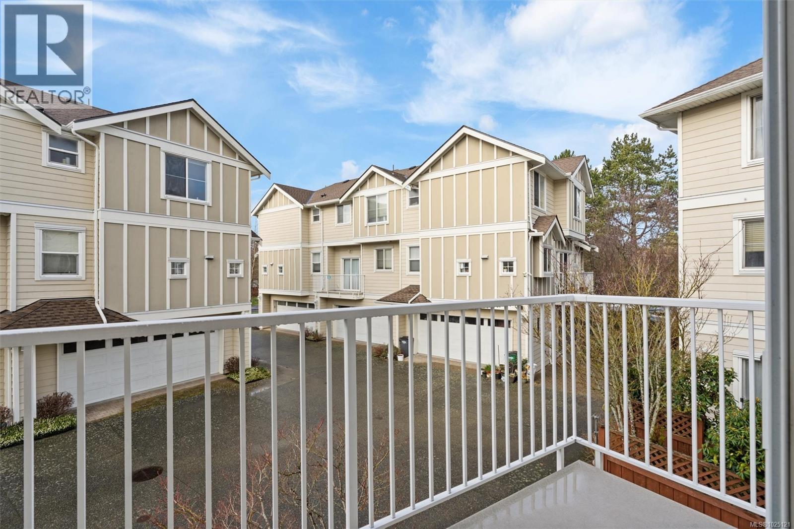  3273 Rutledge Street, Saanich