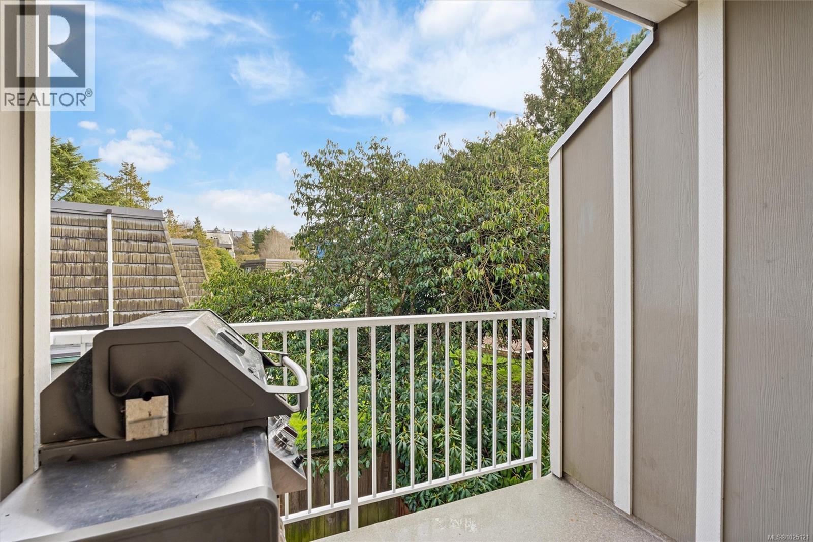  3273 Rutledge Street, Saanich