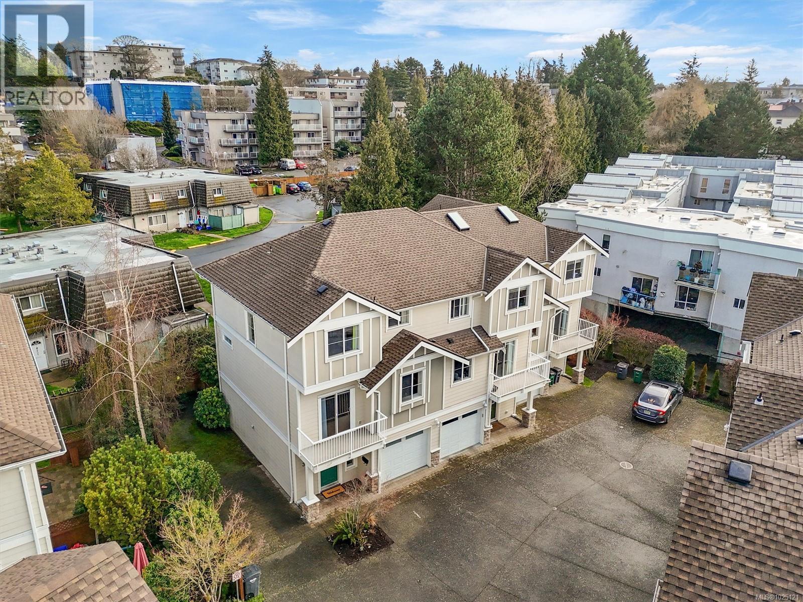  3273 Rutledge Street, Saanich