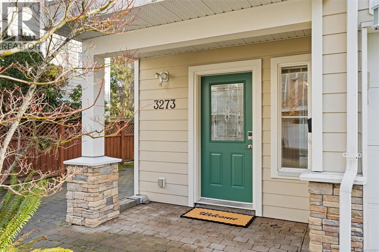  3273 Rutledge Street, Saanich