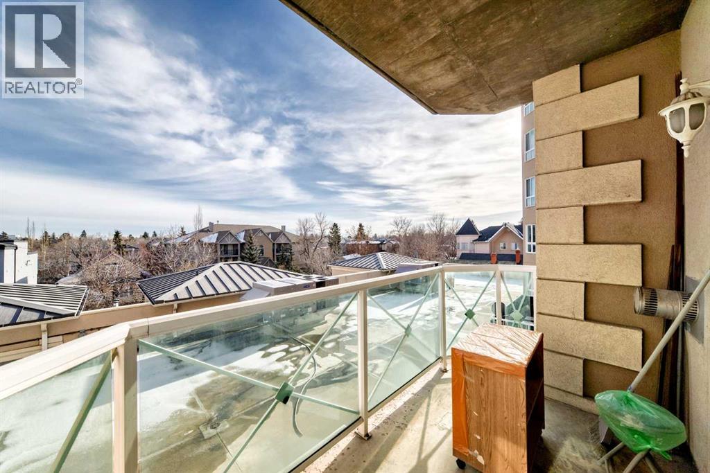 Single Family House for Sale in   Centre A Street NE Crescent Heights Calgary 