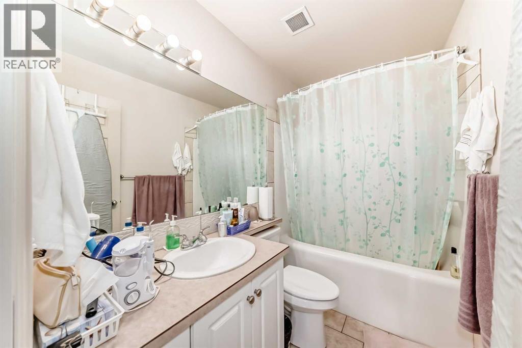 Single Family House for Sale in   Centre A Street NE Crescent Heights Calgary 